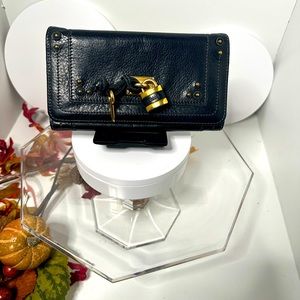 Chloe Black Leather Paddington Wallet w/lock & key AS IS